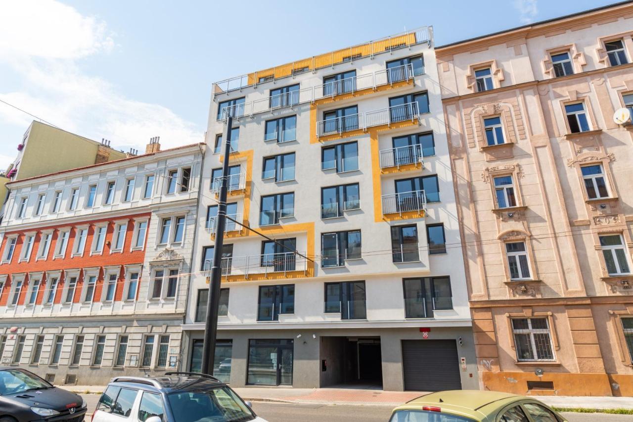 Brand New Studio Apartment #51 With Free Secure Parking In The Center Prag Exterior foto